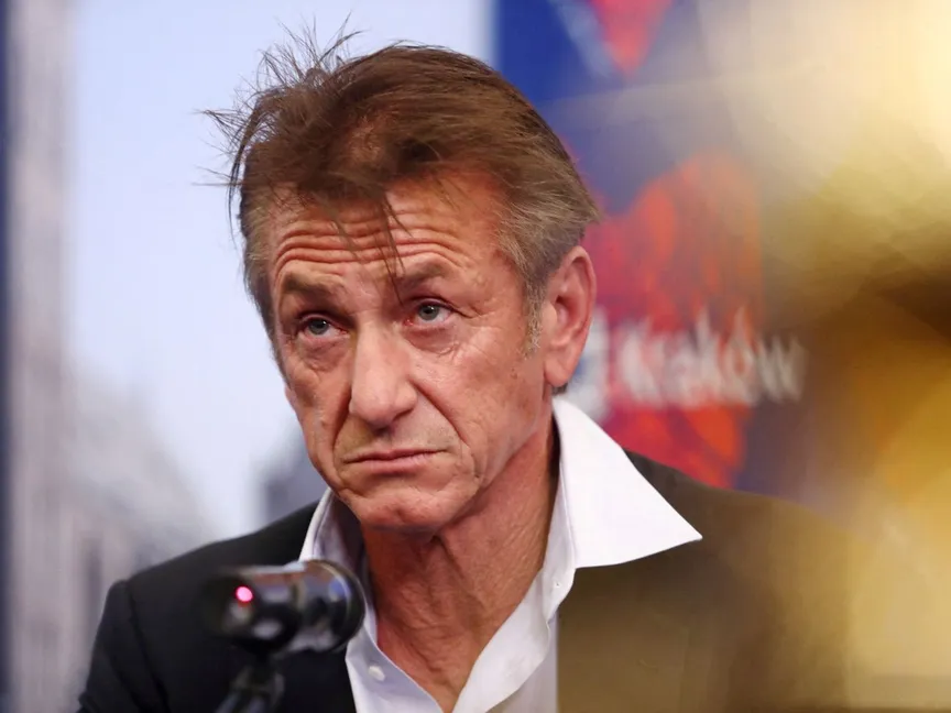 الممثل الأميركي شون بين - Agencja Wyborcza.pl via REUTERS