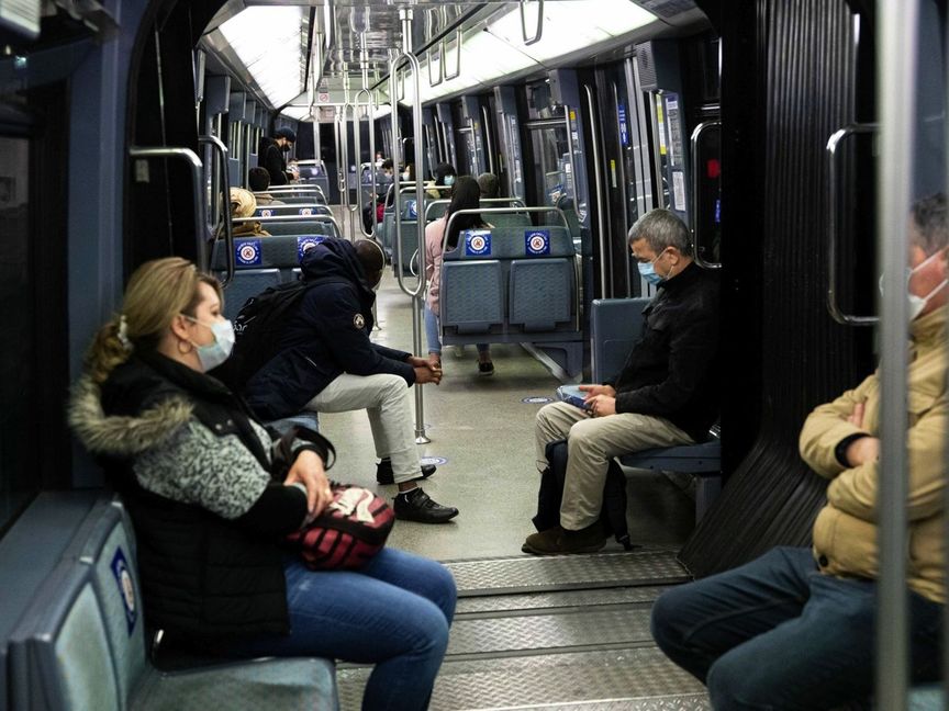 5 مسارات تشرح كيفية انتقال عدوى كورونا للبشر