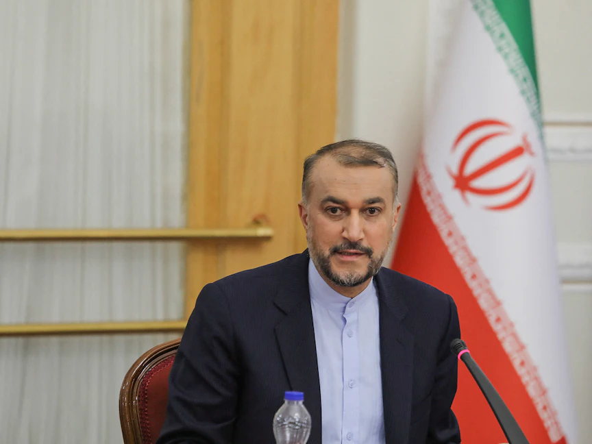 وزير الخارجية الإيراني حسين أمير عبداللهيان يتحدث في قمة وكالات الأنباء لآسيا والباسفيك في طهران. 24 أكتوبر 2022 - REUTERS