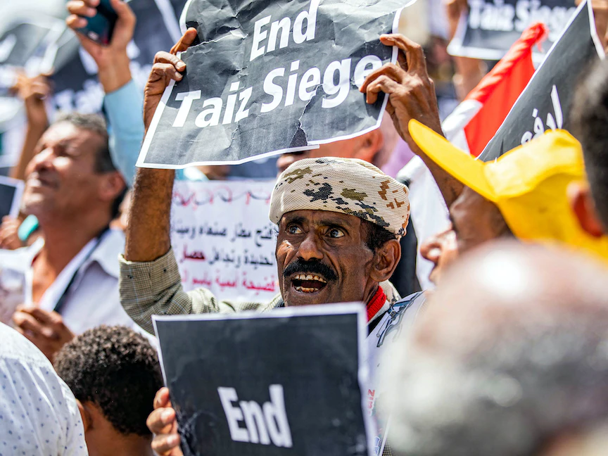 جانب من المظاهرات في مدينة تعز اليمنية- 25 مايو 2022 - AFP