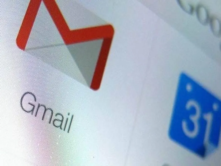 صورة لتطبيق "Gmail" على أحد الهواتف - Reuters