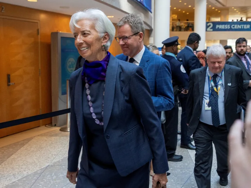 أميركا.. تزايد عدد النساء في قيادة البنوك والمؤسسات المالية رغم الحملات المناهضة