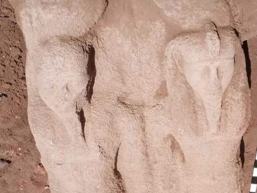 مصر.. الكشف عن تمثال ضخم ربما يصور الملك رمسيس الثاني