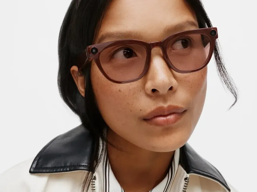 نظارة Intelligent Eyewear الذكية من سامسونج - Samsung
