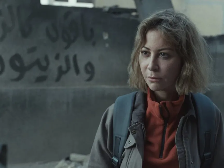 "صحاب الأرض".. رحلة إلى قلب الشر!