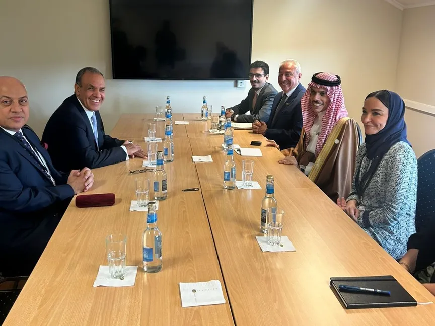 وزيرا خارجية السعودية ومصر في لقاء على هامش منتدى أوسلو، النرويج، 11 يونيو 2025 - وزارة الخارجية المصرية - عبر "فيسبوك"