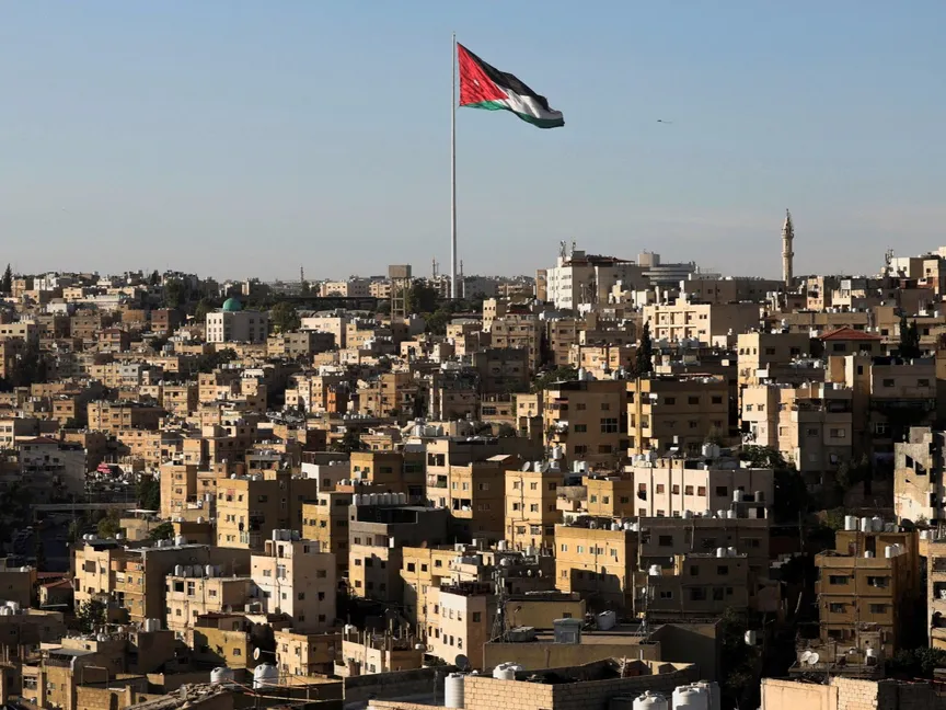 الأردن يعلن اعتراض وإسقاط 20 صاروخاً إيرانياً دون إصابات أو أضرار