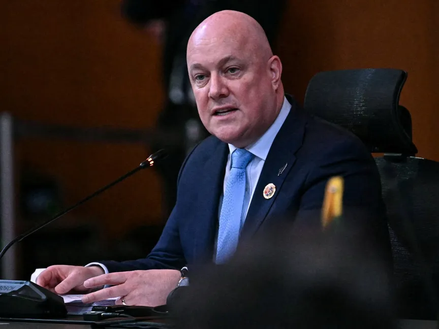 متعهداً "بالازدهار الاقتصادي".. رئيس وزراء نيوزيلندا يدعو إلى انتخابات في نوفمبر