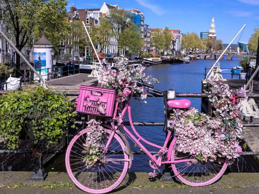 مشهد عام من وسط العاصمة الهولندية أمستردام (أ ف ب). 