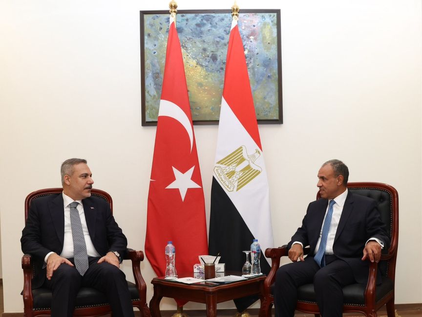 توافق مصري تركي بشأن ليبيا.. وتأكيد على ضرورة التزام إسرائيل بخطة ترمب