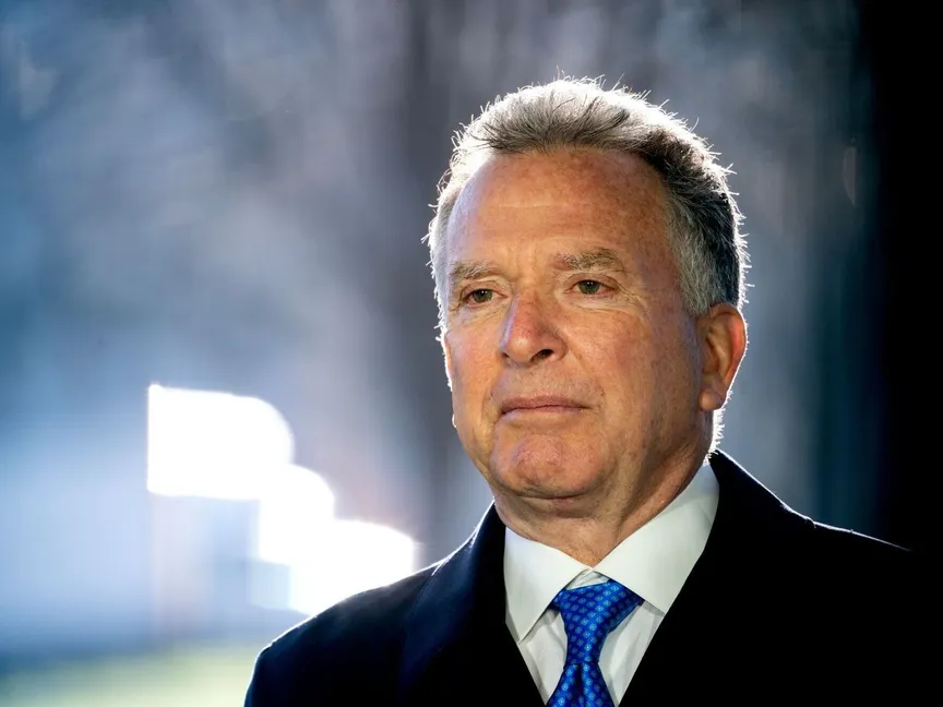 ستيف ويتكوف، المبعوث الأميركي الخاص إلى الشرق الأوسط، خلال مقابلة مع تلفزيون بلومبرج خارج البيت الأبيض في واشنطن العاصمة، الولايات المتحدة، الأربعاء 19 مارس 2025 - Bloomberg