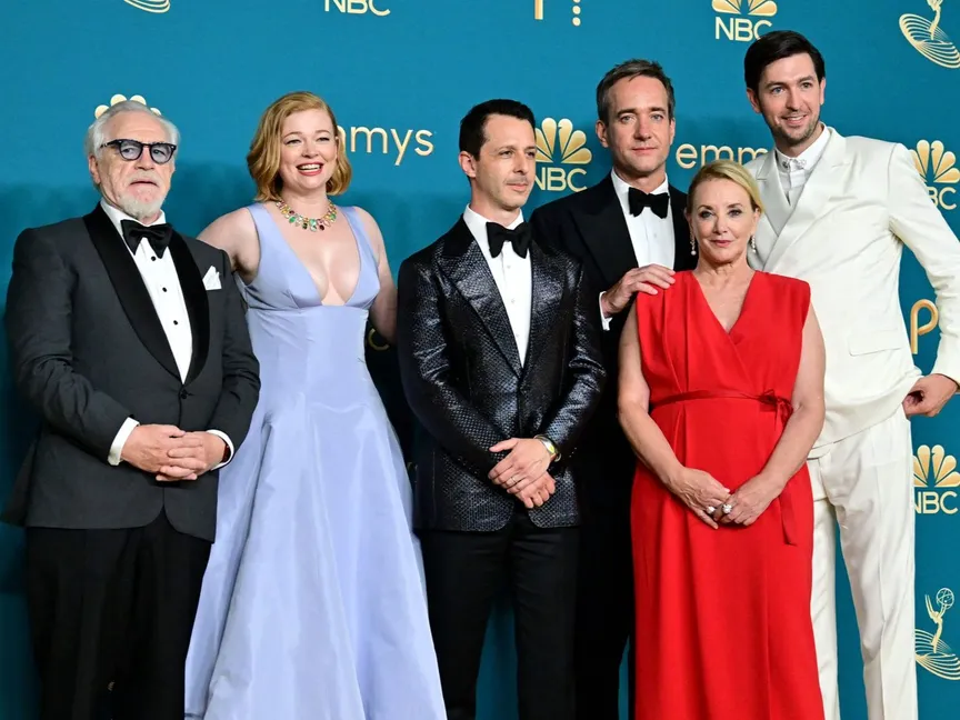 أبطال مسلسل Succession في الدورة الـ 74 لجوائز إيمي في مسرح مايكروسوفت، لوس أنجلوس، كاليفورنيا، 15 يناير 2023 - AFP