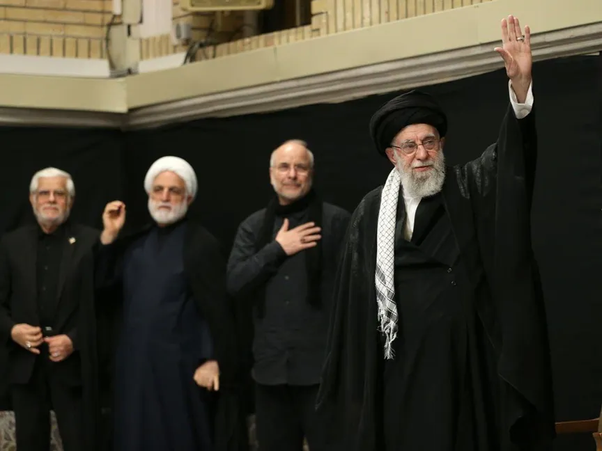 خامنئي يحضر احتفالاً دينياً في أول ظهور علني منذ بداية الحرب مع إسرائيل