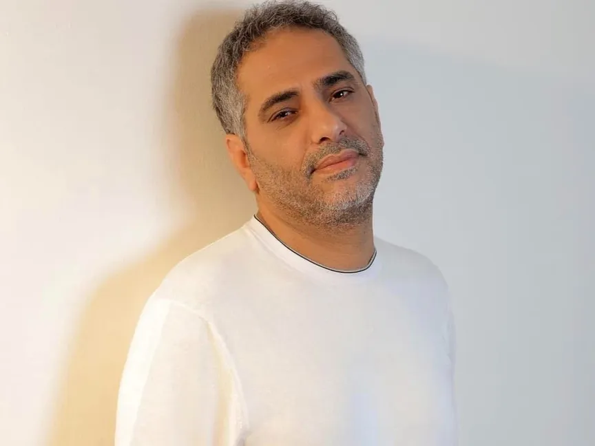 مأساة فضل شاكر.. الإنسان والسياسي والطائفي