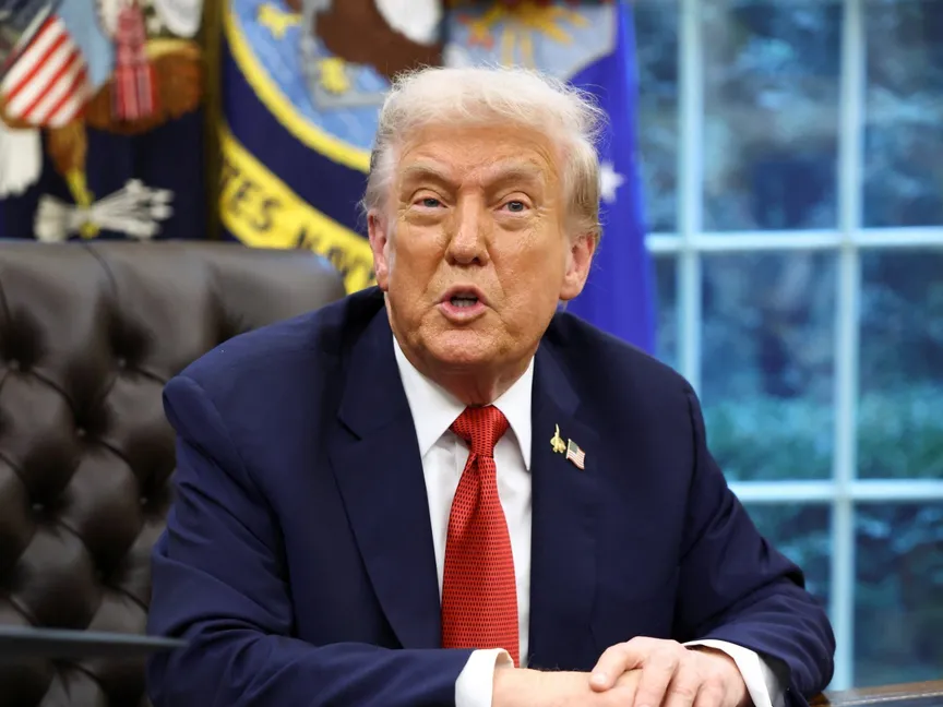 الرئيس الأميركي دونالد ترمب يتحدث في البيت الأبيض بواشنطن العاصمة في الولايات المتحدة. 25 سبتمبر 2025 - reuters