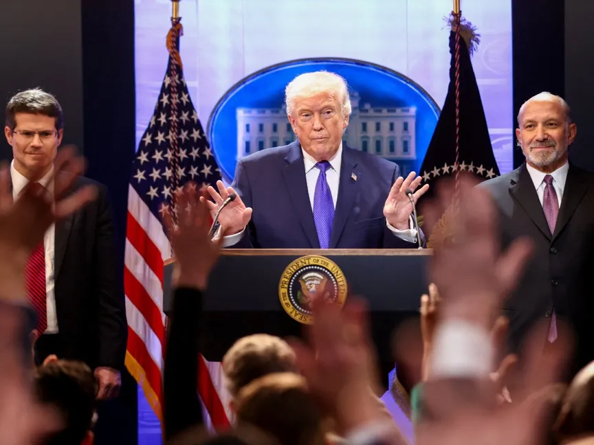 الرئيس الأميركي دونالد ترمب، خلال مؤتمر صحفي في البيت الأبيض. 20 فبراير 2026 - Reuters