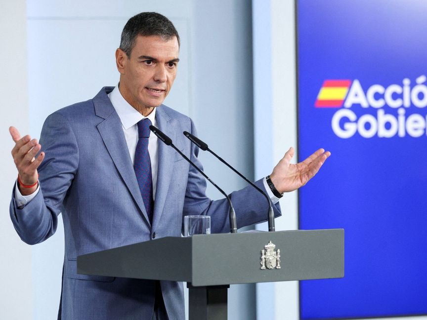 قبيل الانتخابات المبكرة.. سانشيز يقر مرسومين لمواجهة أزمة الإسكان في إسبانيا