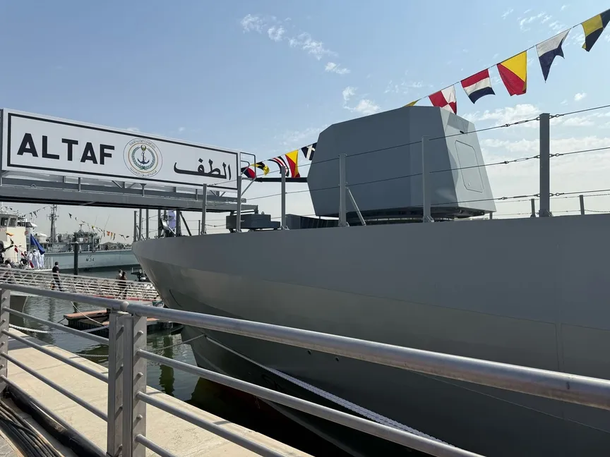 "الطف".. زورق صواريخ إماراتي متطور لتعزيز القوات البحرية