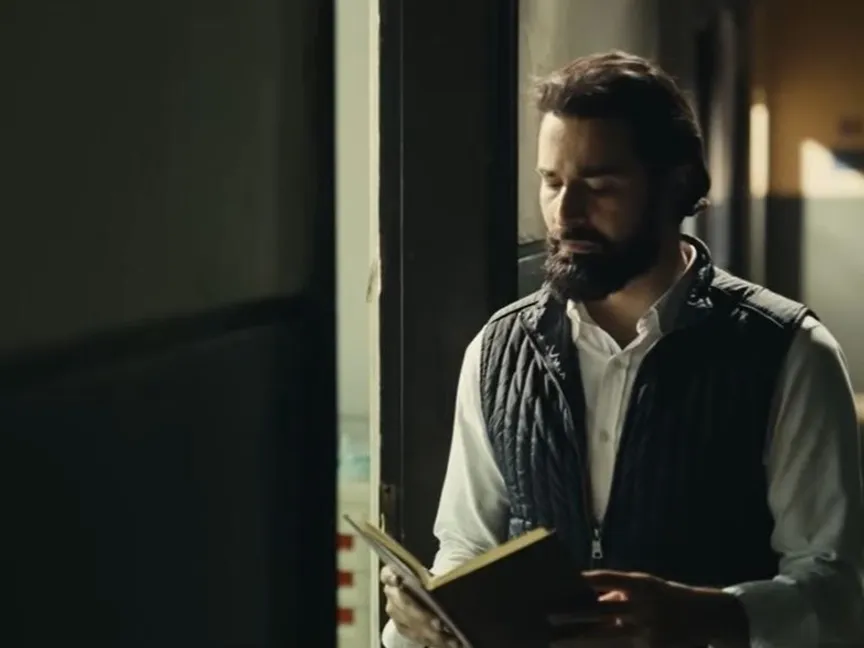 "الملحد".. لو أنه فقط كان فيلماً كوميدياً!