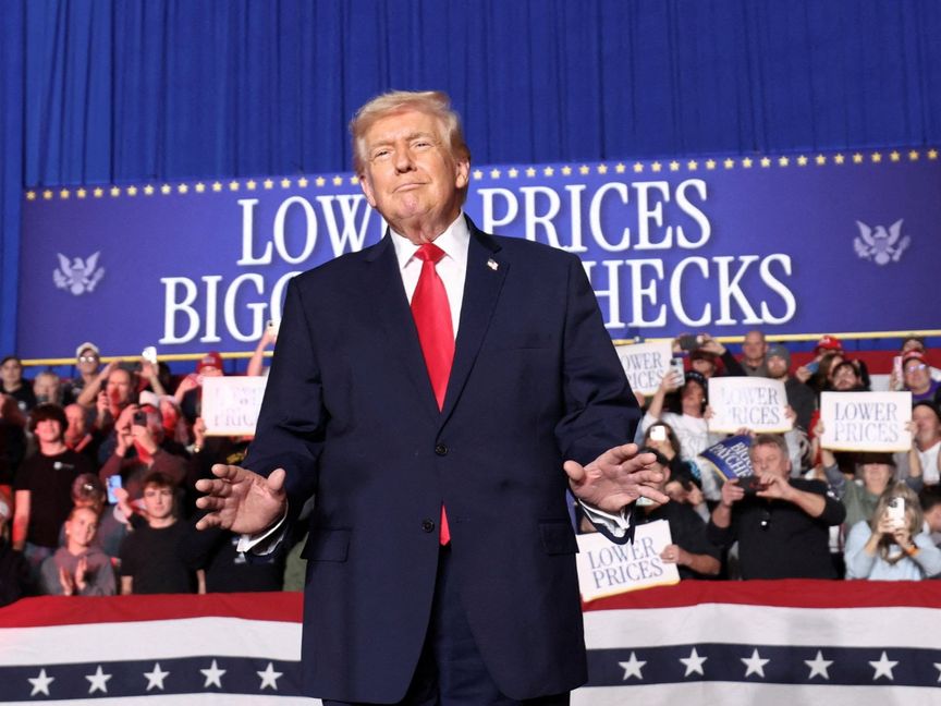 ترمب يواجه انتقادات "نادرة" من الجمهوريين بعد نشر فيديو مسيء لأوباما