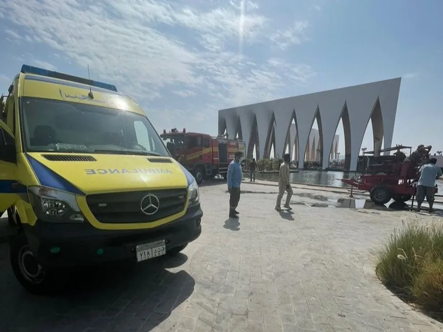 مصر.. ارتفاع عدد ضحايا انقلاب حافلة بجنوب سيناء إلى 22 شخصاً