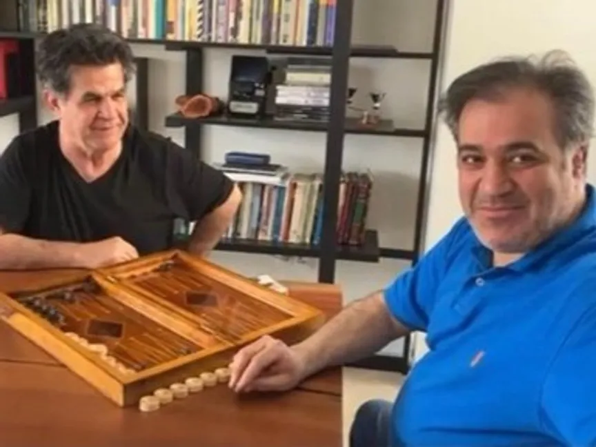 إيران.. اعتقال كاتب مرشح للأوسكار بسبب انتقاده خامنئي