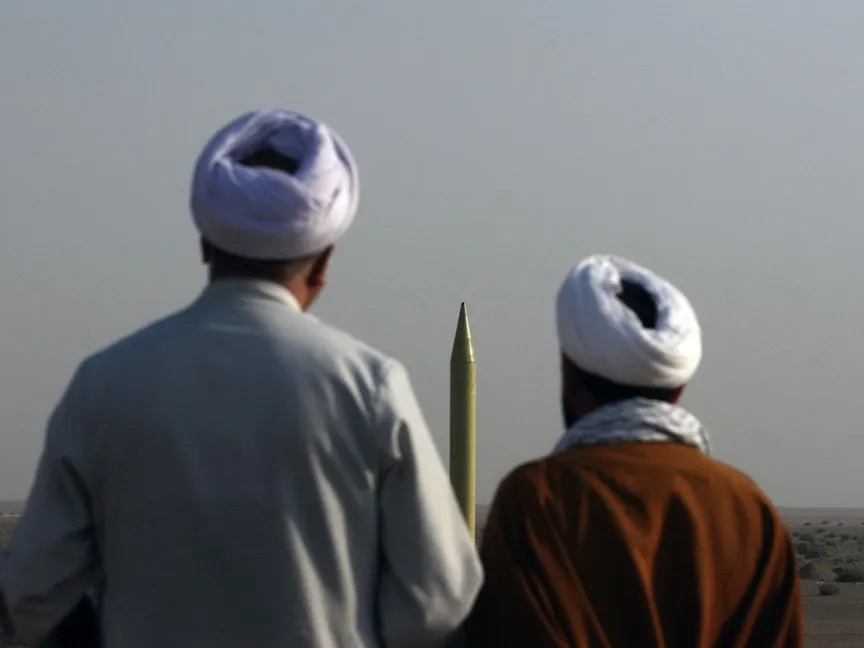 كواليس ضربة سرية نسفت مذكرة التفاهم.. كيف عادت إيران للحرب؟
