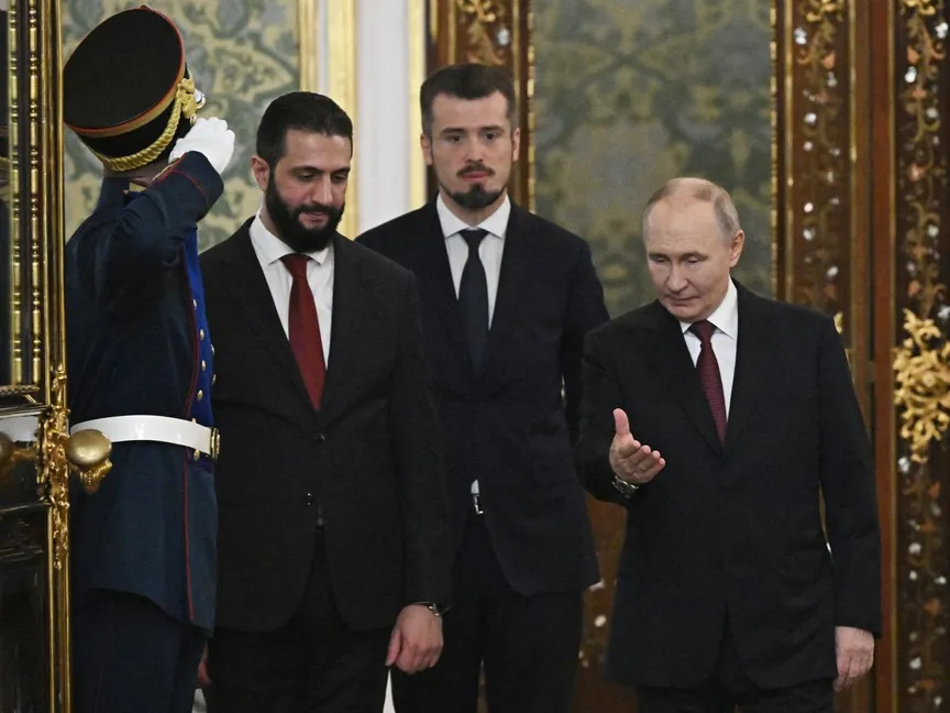 الشرع مع بوتين في موسكو.. كيف تتعامل روسيا مع سوريا؟