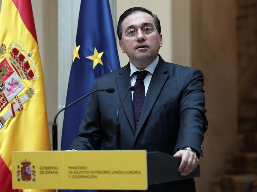 إسبانيا تحث الاتحاد الأوروبي على تشكيل جيش مشترك