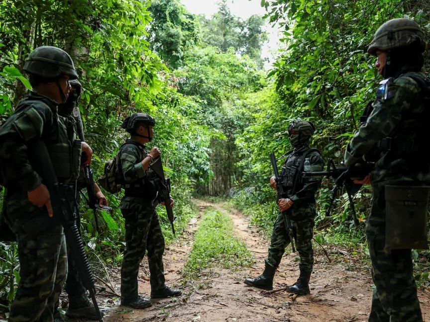 رغم إعلان ترمب وقف إطلاق النار.. استمرار القتال بين تايلندا وكمبوديا