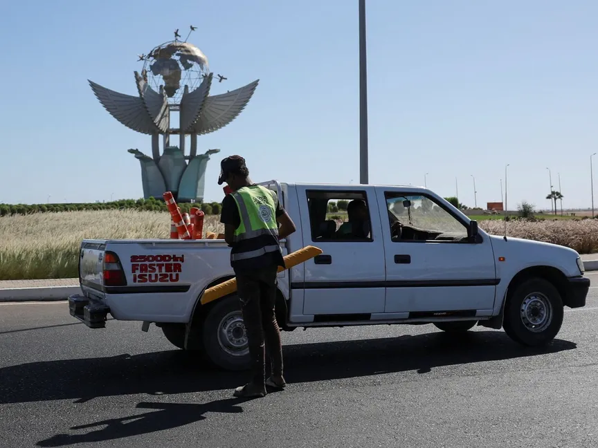 استعدادات في مدينة شرم الشيخ المصرية لاستضافة قمة دولية للسلام عقب إبرام اتفاق لوقف إطلاق النار في قطاع غزة. 11 أكتوبر 2025 - REUTERS