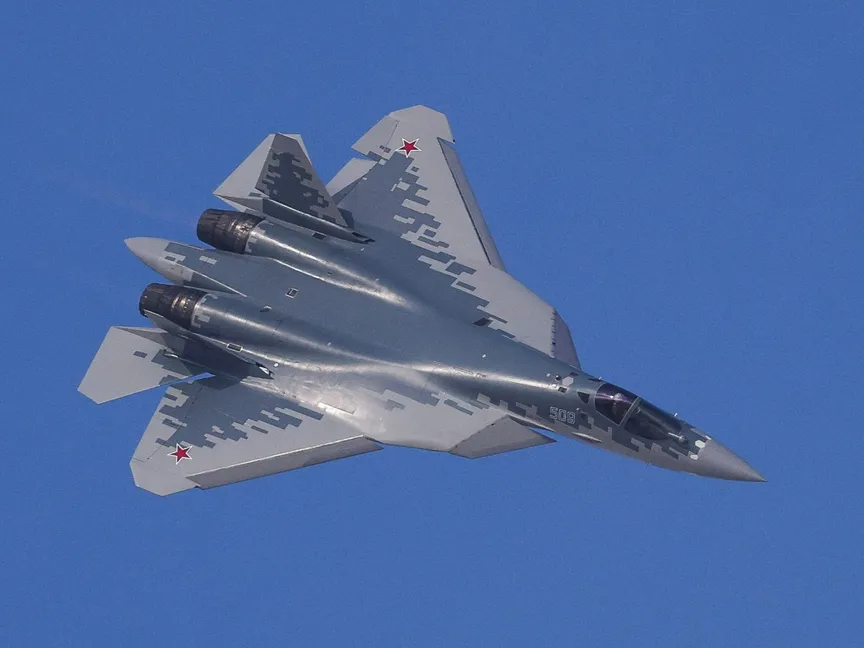 مزودة بقدرات الجيل الـ6.. روسيا تكشف تفاصيل جديدة عن المقاتلة Su-57D