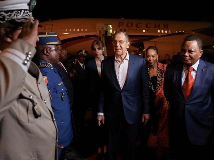 التعاون العسكري والتقني على رأس أولويات روسيا في تحركات جديدة نحو إفريقيا