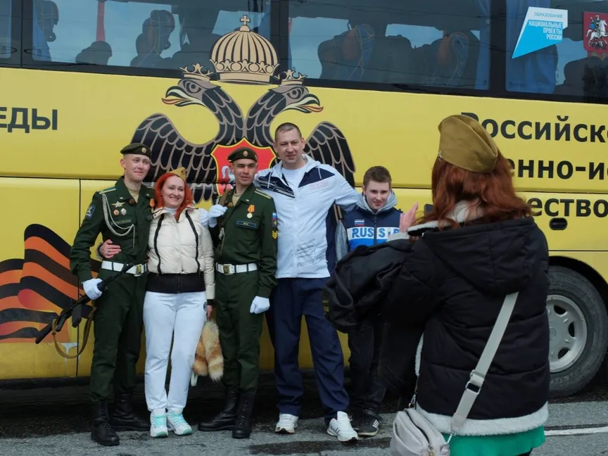 أكثر من 800 يوم على الحرب.. غيّرت شكل الحياة وأنماط الاستهلاك في روسيا