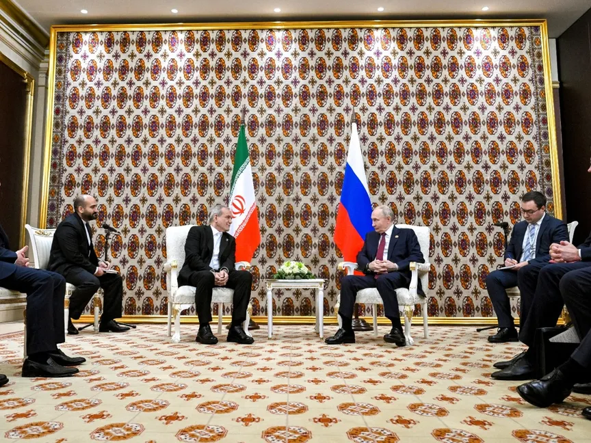 ثاني اتصال خلال أسبوع.. بوتين لبيزشكيان: روسيا تدعم خفض التصعيد بالشرق الأوسط