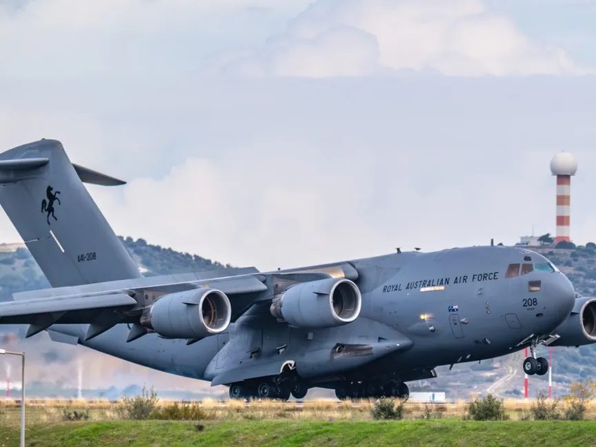 أستراليا ترسل طائرتين عسكريتين لمساعدة رعاياها العالقين في الشرق الأوسط