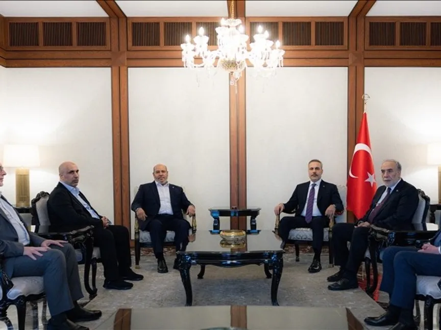 وزير الخارجية التركي يبحث مع وفد "حماس" تطورات اتفاق وقف إطلاق النار في غزة