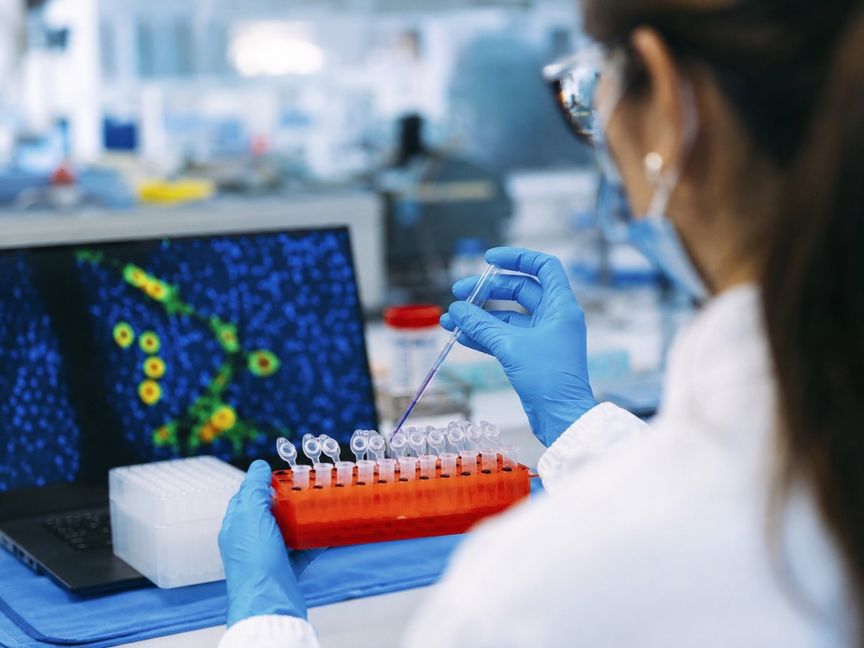 ابتكار جديد يمهد لعلاج السرطان.. إعادة برمجة خلايا قاتلة داخل الجسم