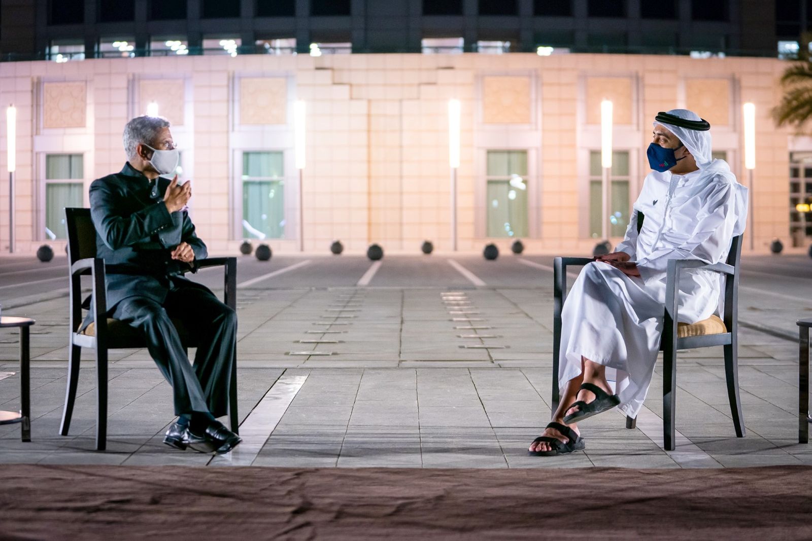 وزير الخارجية الإماراتي الشيخ عبد الله بن زايد آل نهيان يستقبل نظيره الهندي في أبوظبي-  - وكالة أنباء الإمارات 