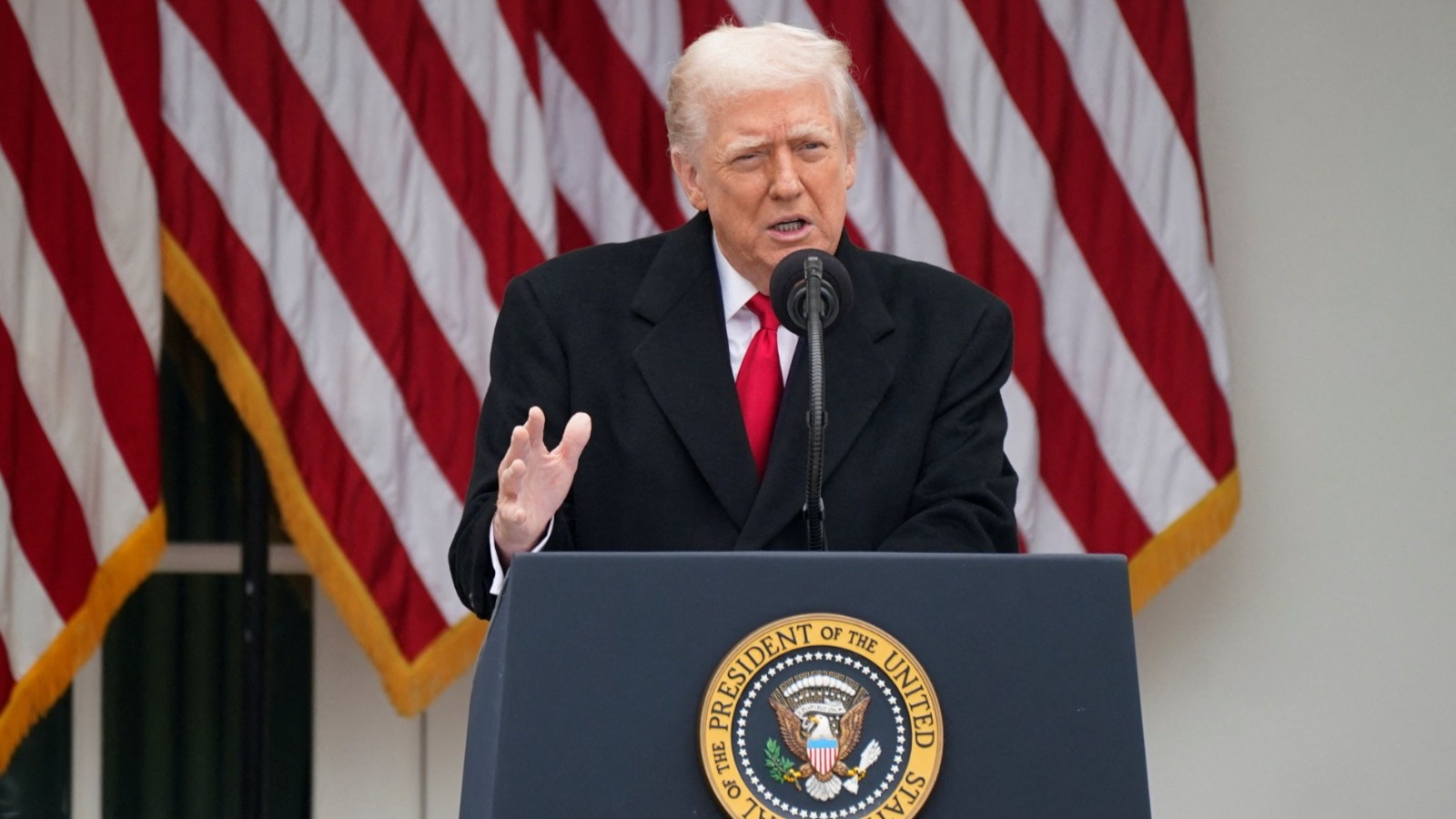 البيت الأبيض: ترمب يشدد القيود على دخول الأجانب إلى أميركا 