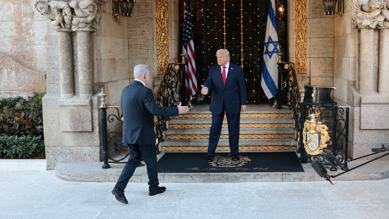 ترمب قبل اجتماعه مع نتنياهو: نبحث 5 موضوعات رئيسية.. بينها غزة وتركيا وإيران 