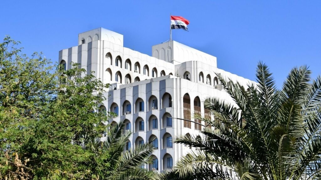 العراق يحقق في استهداف السعودية بطائرات مسيّرة: نرفض تهديد أمن الدول الشقيقة