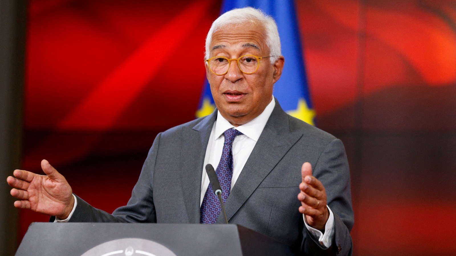 الاتحاد الأوروبي يعلن تقديم قرض لأوكرانيا بدون فوائد قيمته 90 مليار يورو 