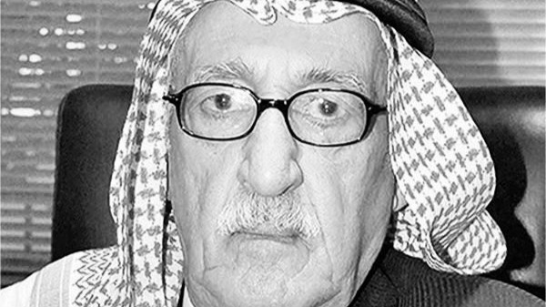 الموت يغيب الشاعر والمفكر السعودي محمد العلي