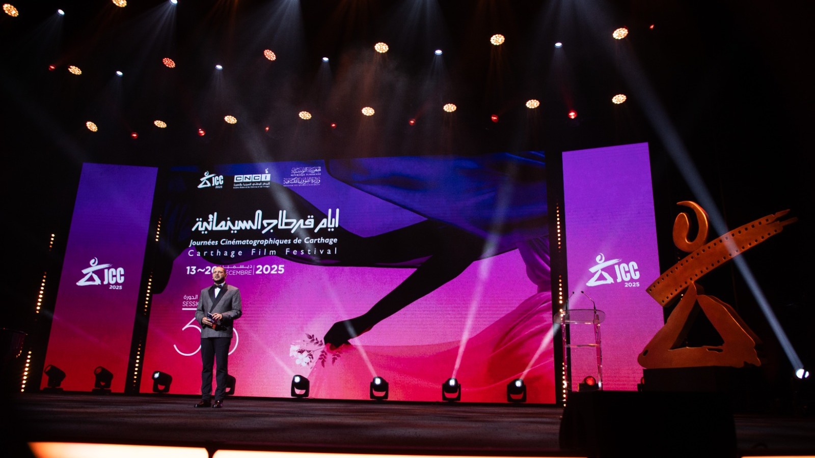 فوز "القصص" من مصر بالتانيت الذهبي لأيام قرطاج السينمائية 