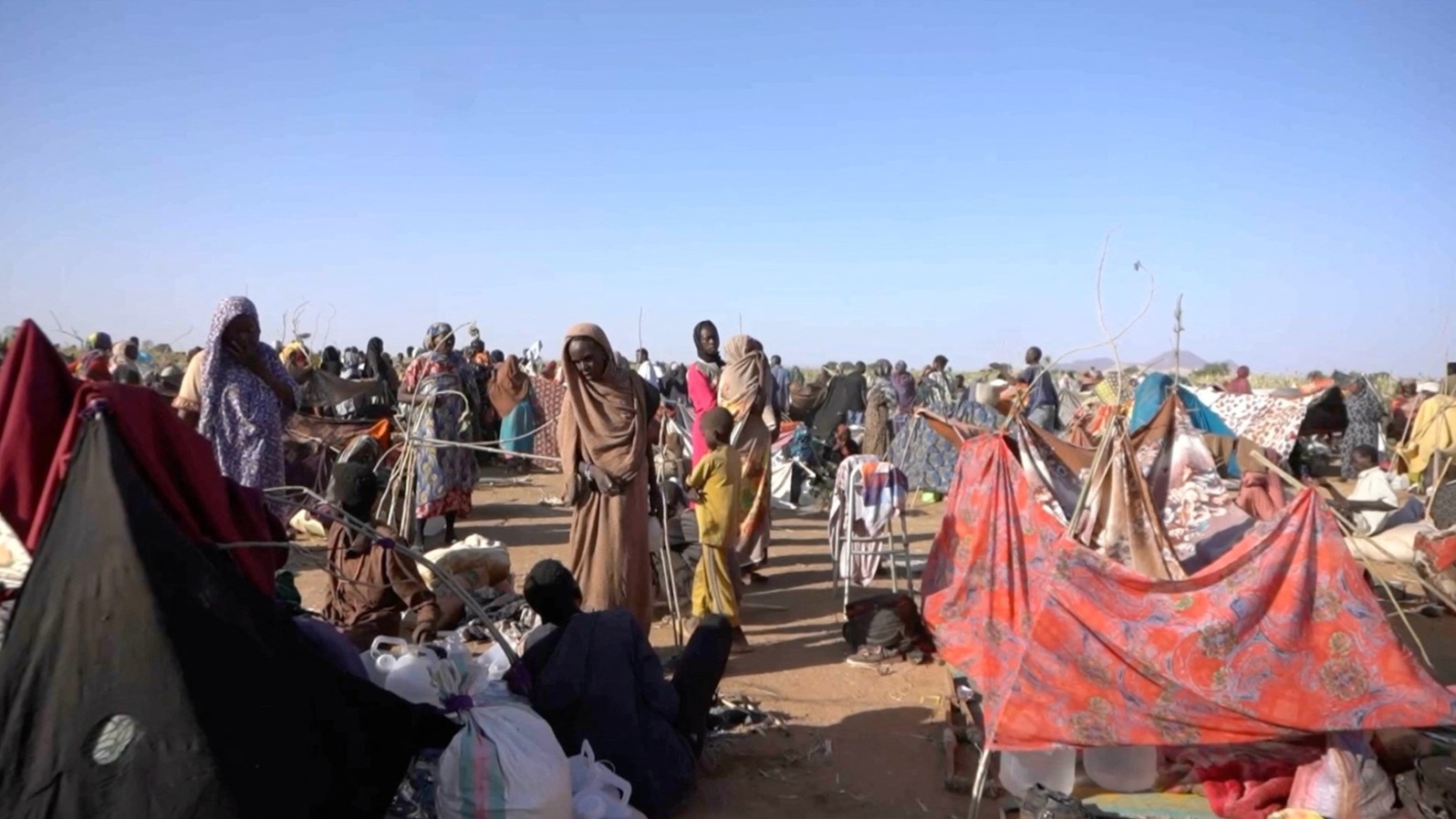 عقوبات بريطانية على 15 شخصاً في السودان بسبب "انتهاكات الفاشر"