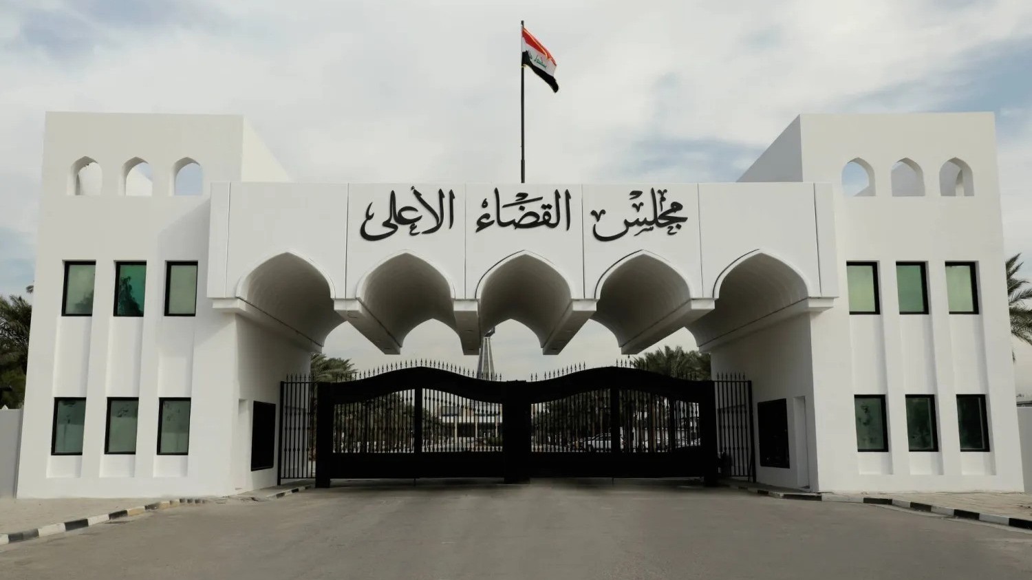 العراق.. "النزاهة" تباشر تنفيذ مذكرات القبض بحق متهمين بقضايا الفساد