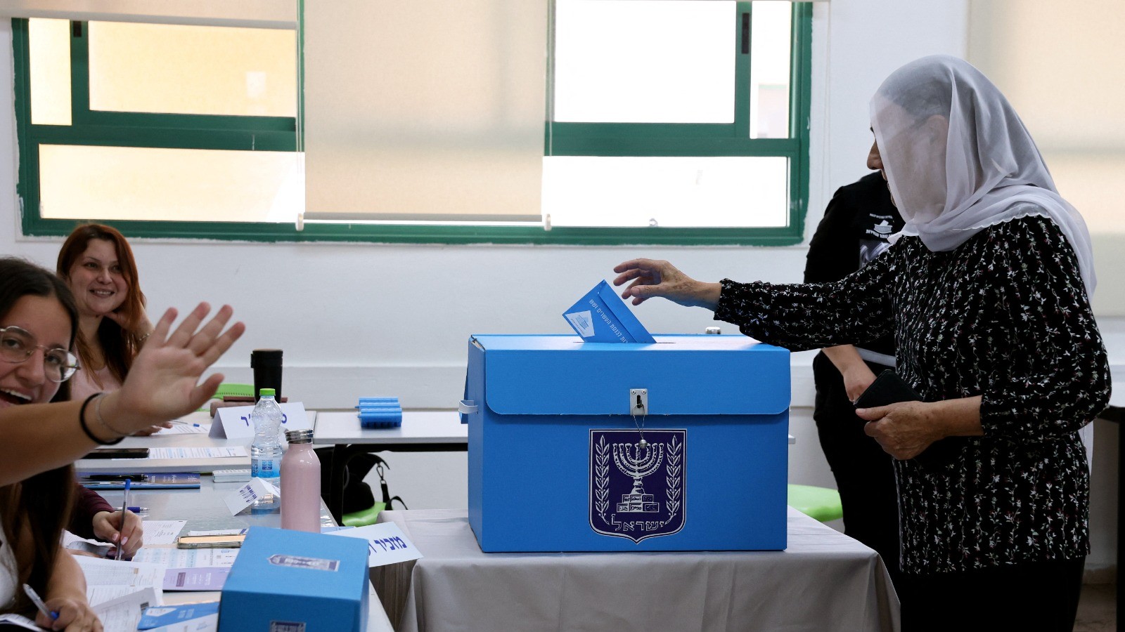 لجنة انتخابات إسرائيل ترفض تمديد التصويت وسط إقبال قياسي