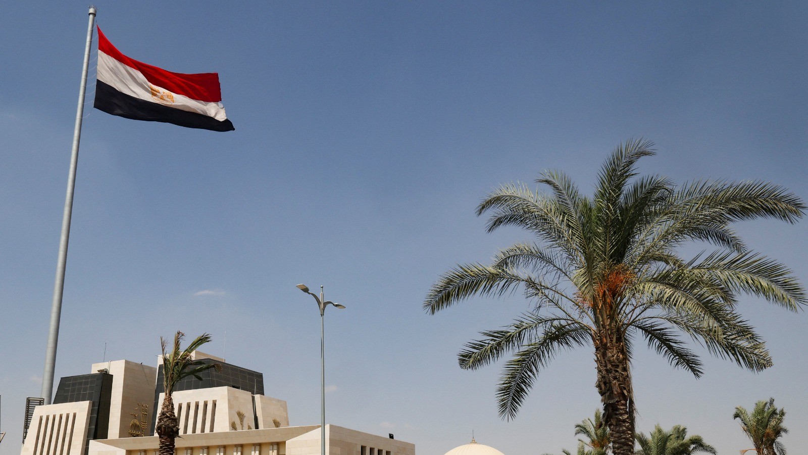 لليوم الثاني على التوالي.. البرلمان المصري يبحث تفويض السيسي لدعم السعودية عسكرياً