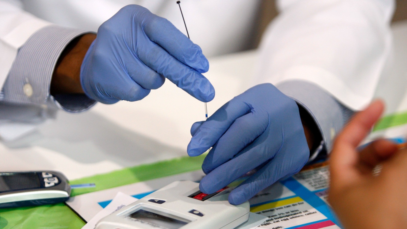 علاج جيني جديد يخفض الكوليسترول الضار والدهون الثلاثية للنصف